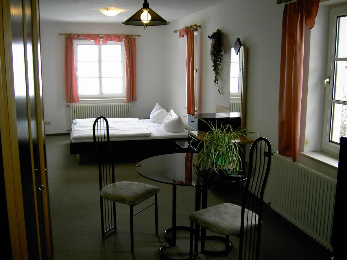 Landhotel Am Fuchsbach Berga  Exterior photo